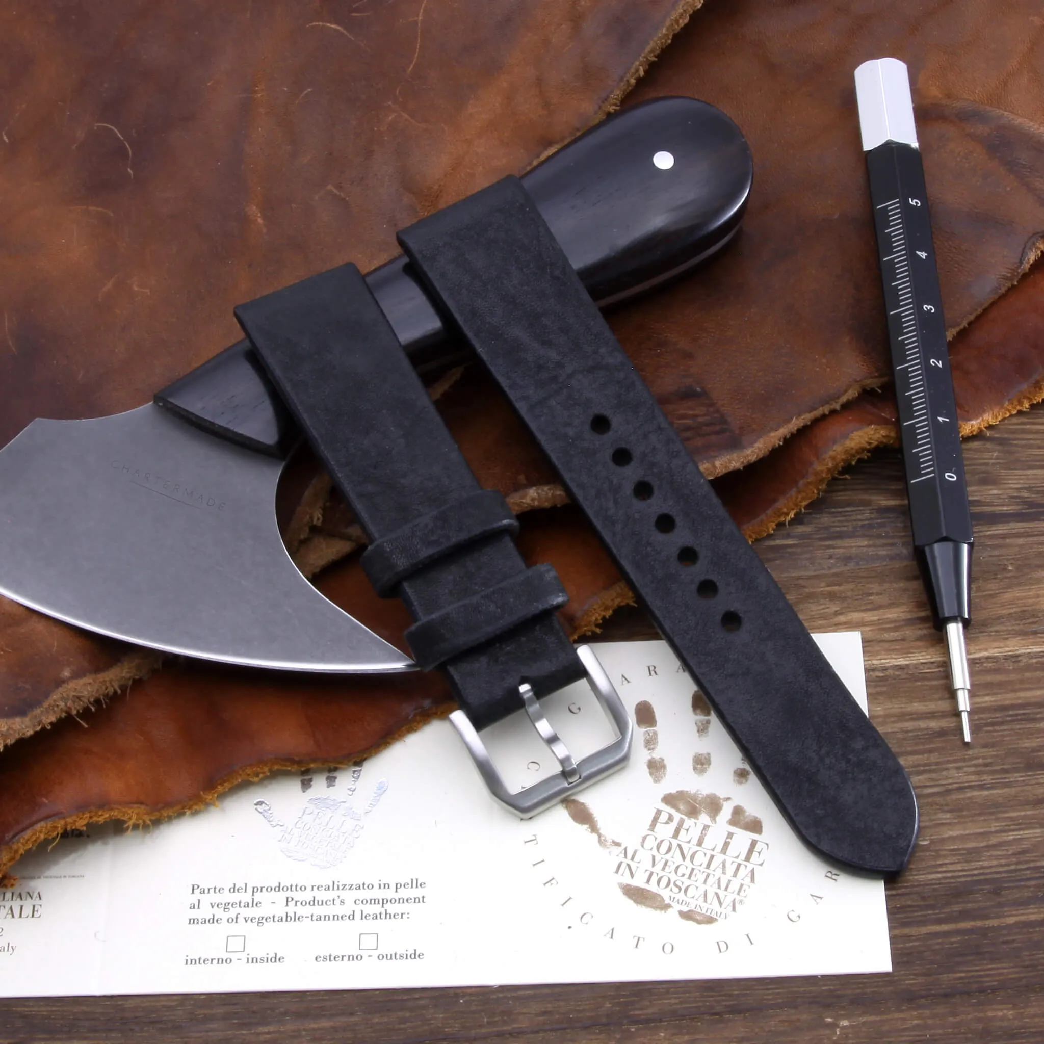 Leather Watch Strap, Vintage Nero (Black) | Stitch-less