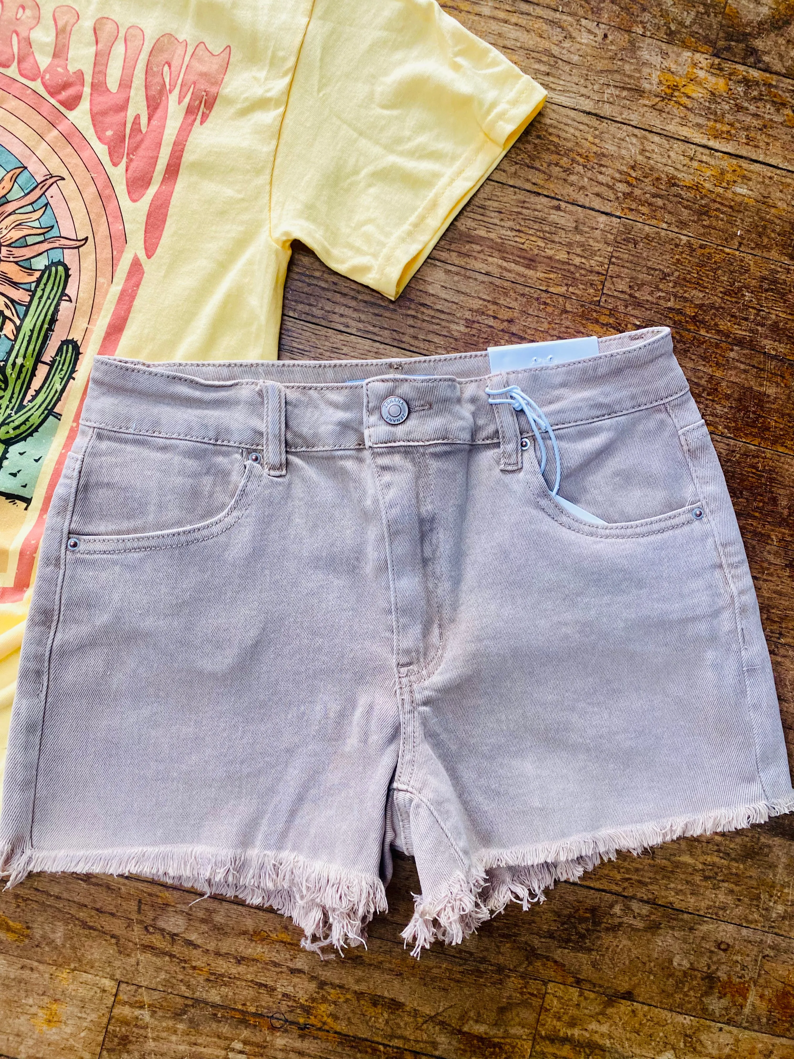 Tay Frayed Shorts - Mocha