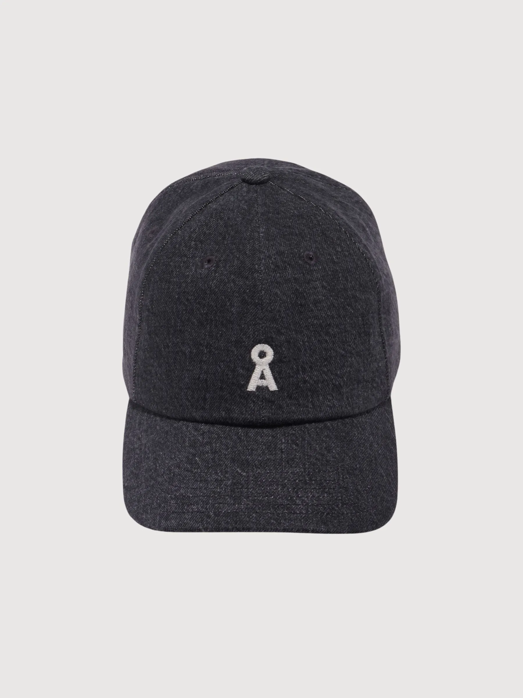 Yenaas Bold Denim Cap dark Grey  | Armedangels